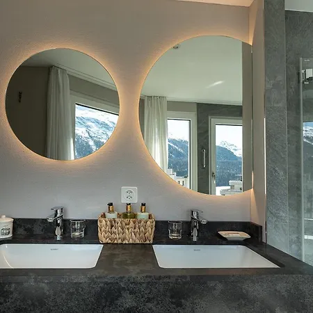 Steffani Saint-Moritz